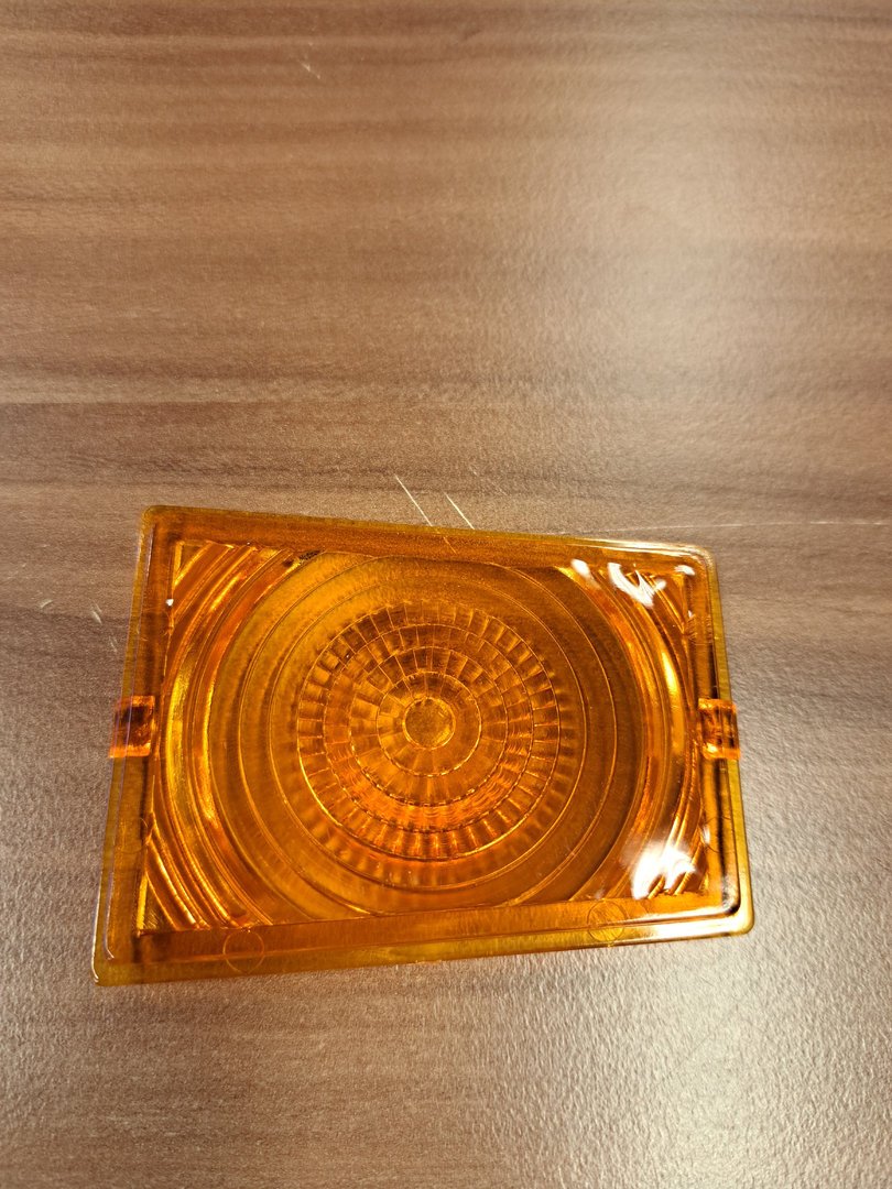 Lens oranje