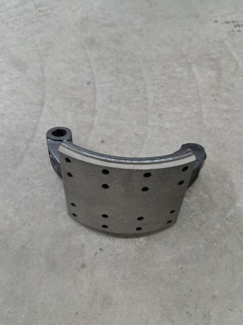 Replacement brake shoe + lining 203 mm single