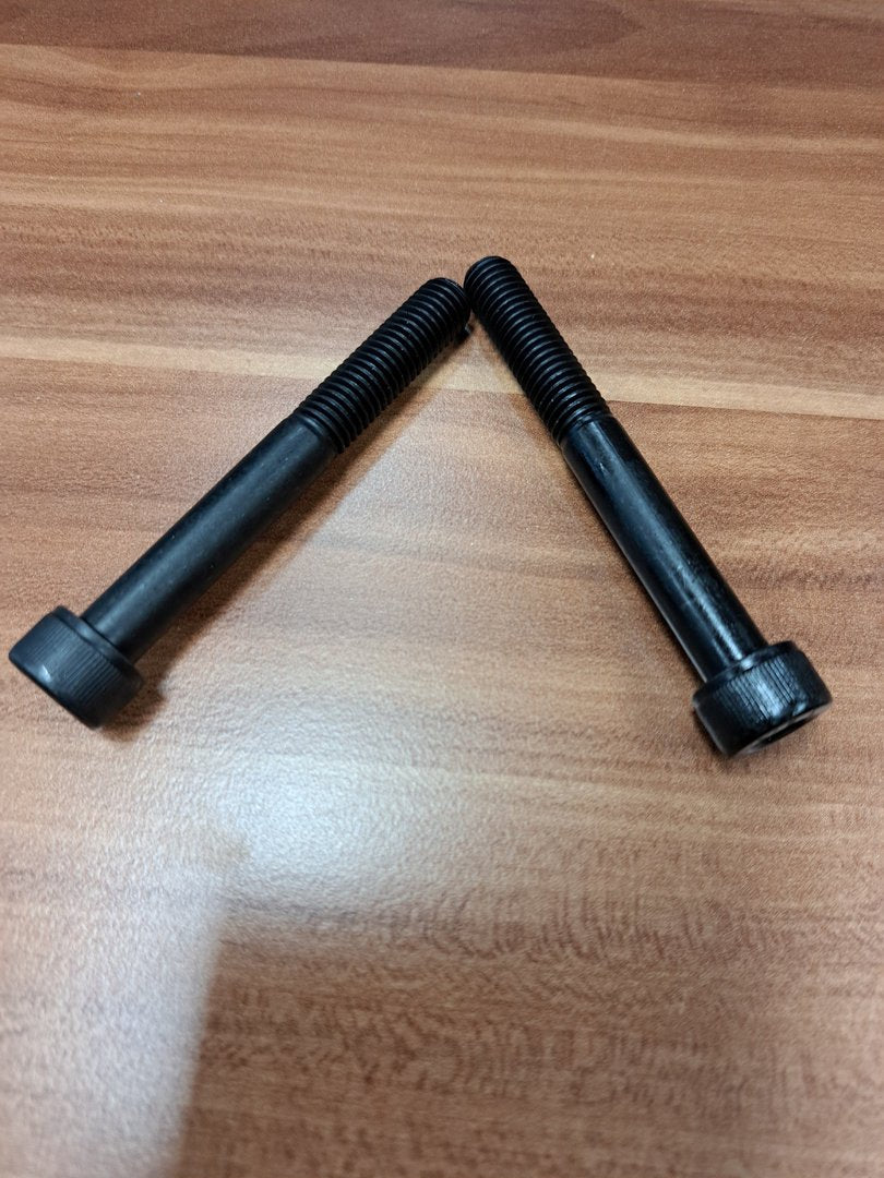 Bolt M10x80