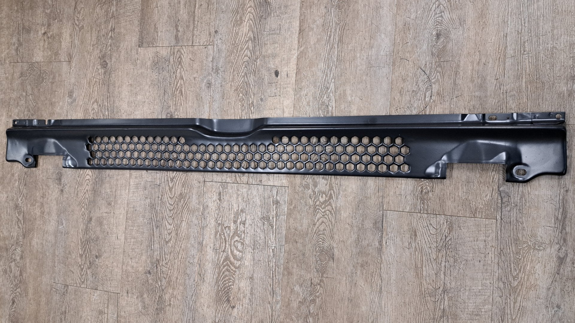 Frontgrill plaat Torpedo 4 serie DSC 14