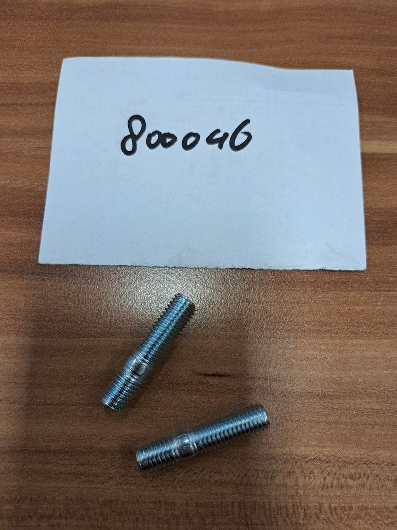 Stud M8-38