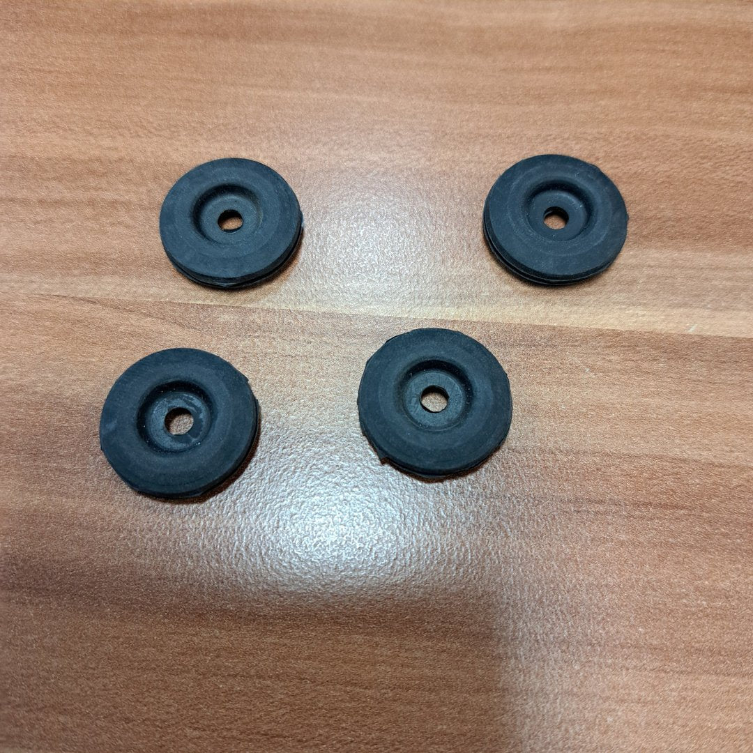 Grommet