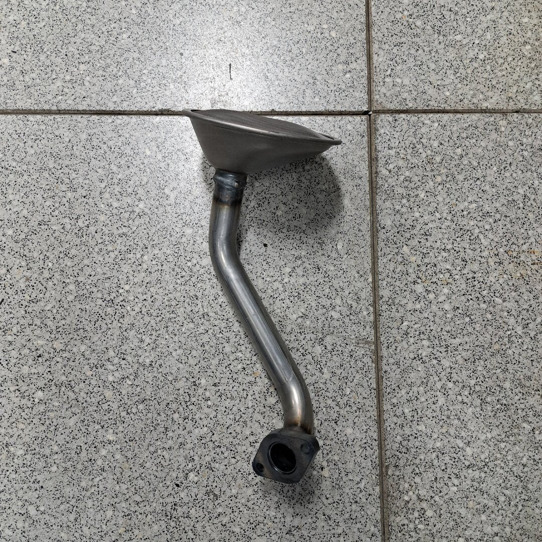 Oil suction pipe