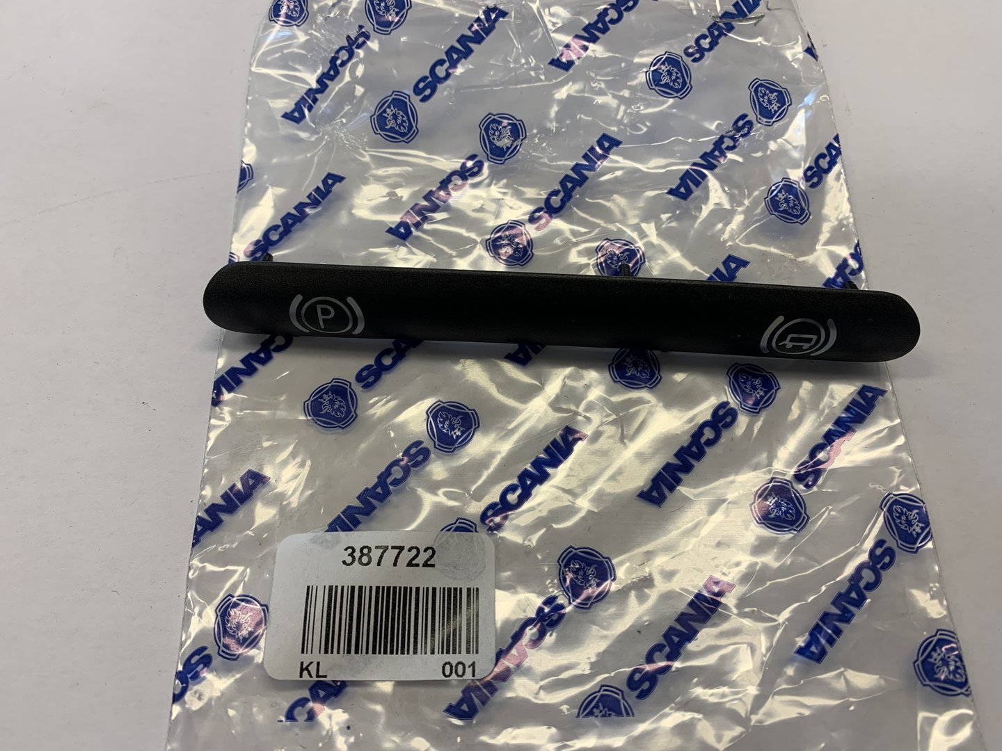 Handbrake plate