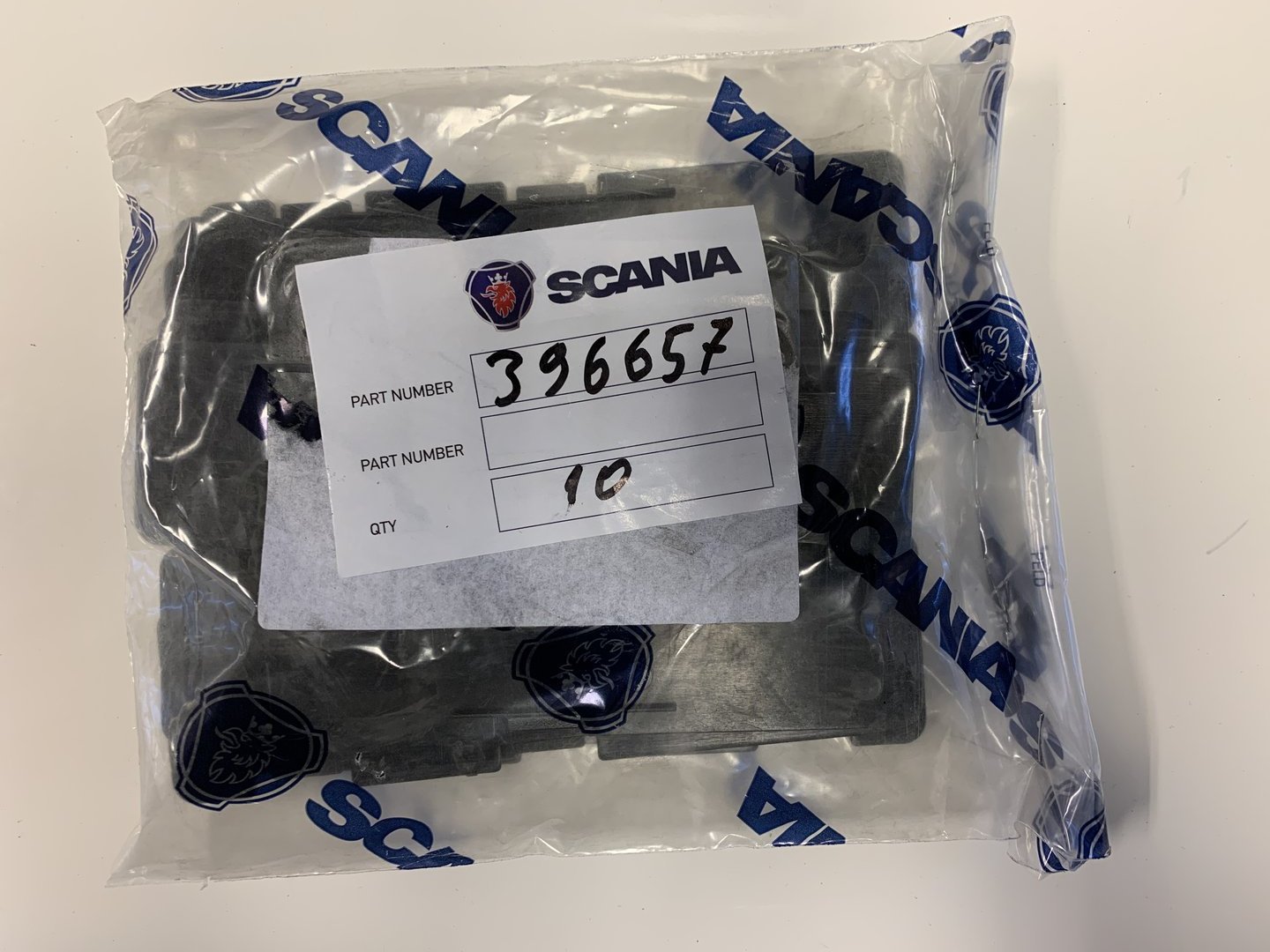 Kabel doorvoer deur