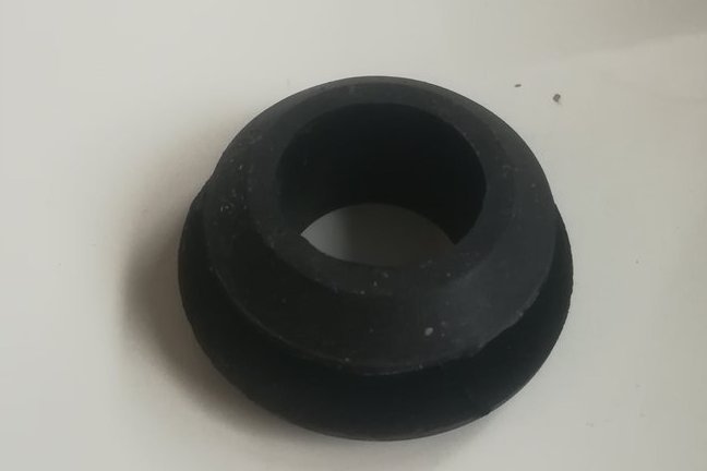 Doorvoerrubber chassis
