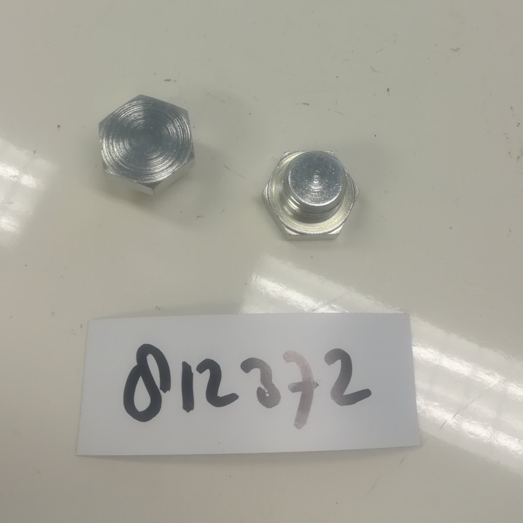 Screw plug