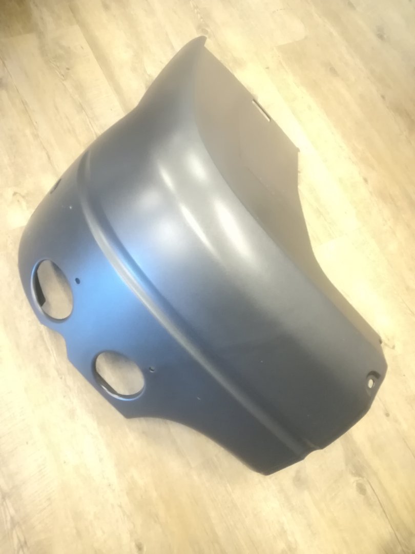 Bumper corner RH