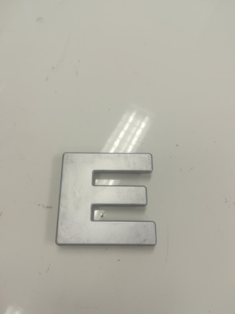Letter E