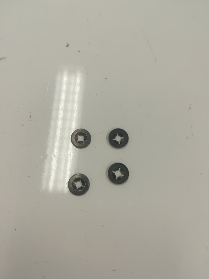 Bail plate