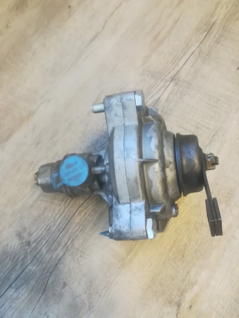 Aanhangwagenstuurklep