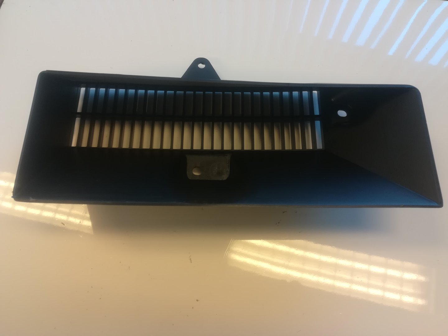 Air intake RH