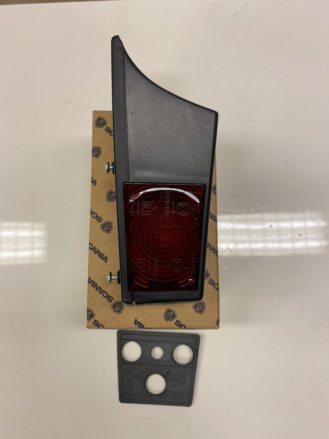 Marker lamp roof