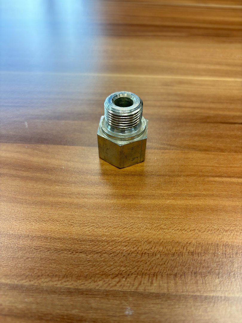 Nippel ( Smering Turbocompressor )