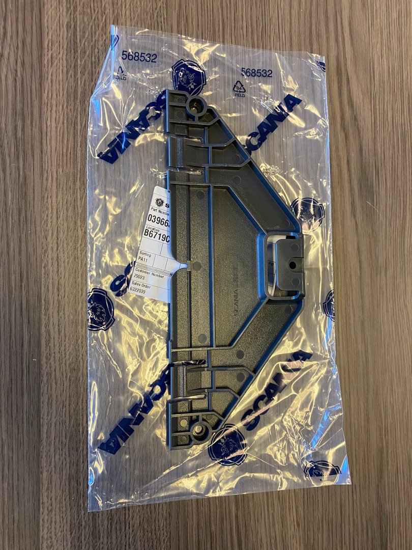 Shelf compartment support Door
