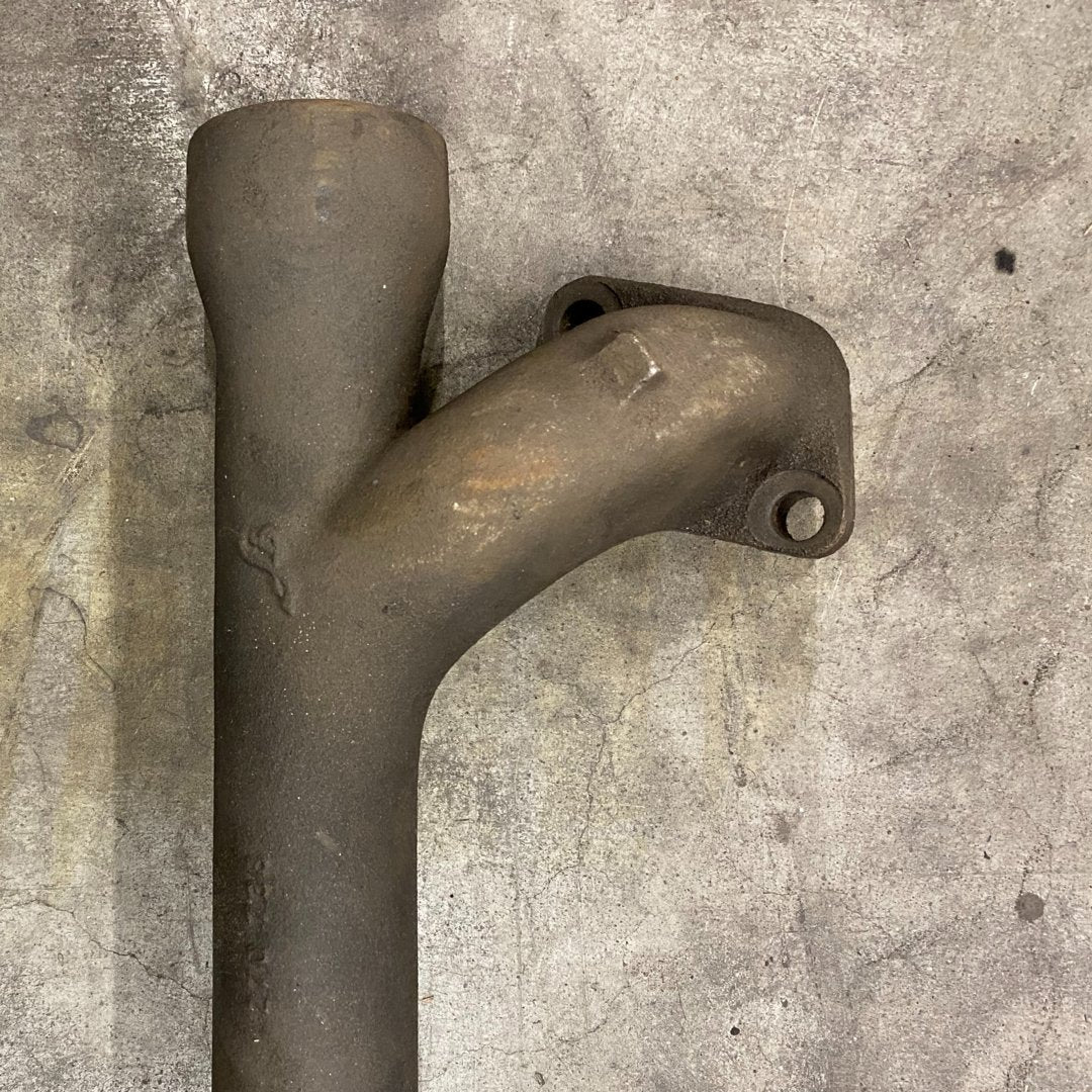 Exhaust manifold (DS11 73, DSC11 12)