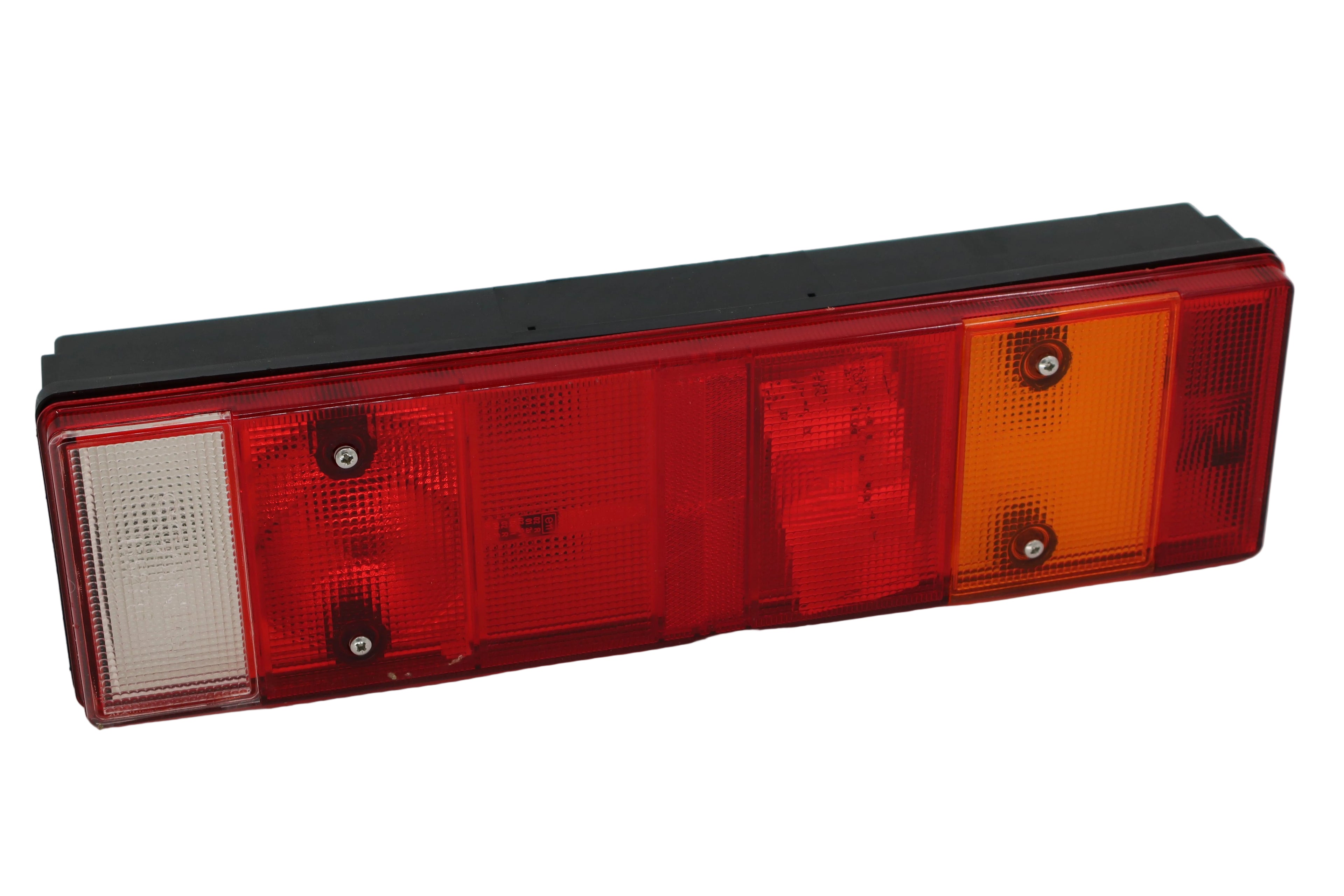 Rear light unit