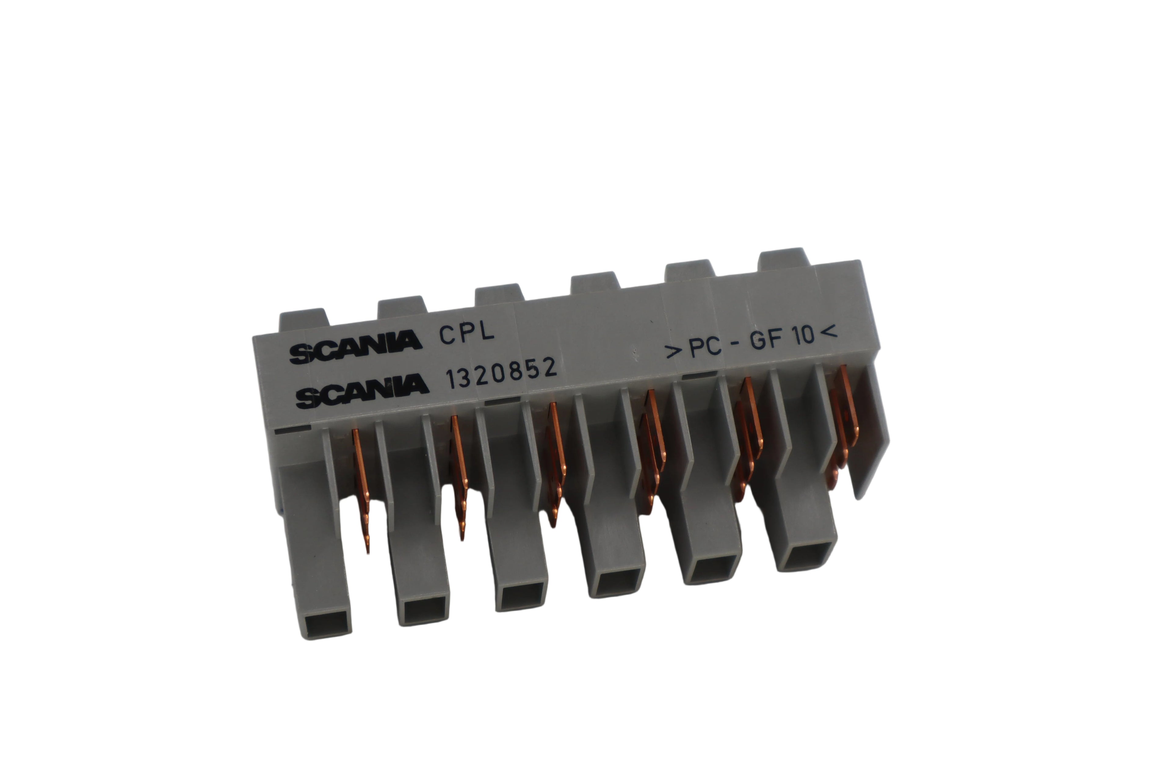 Fuse holder
