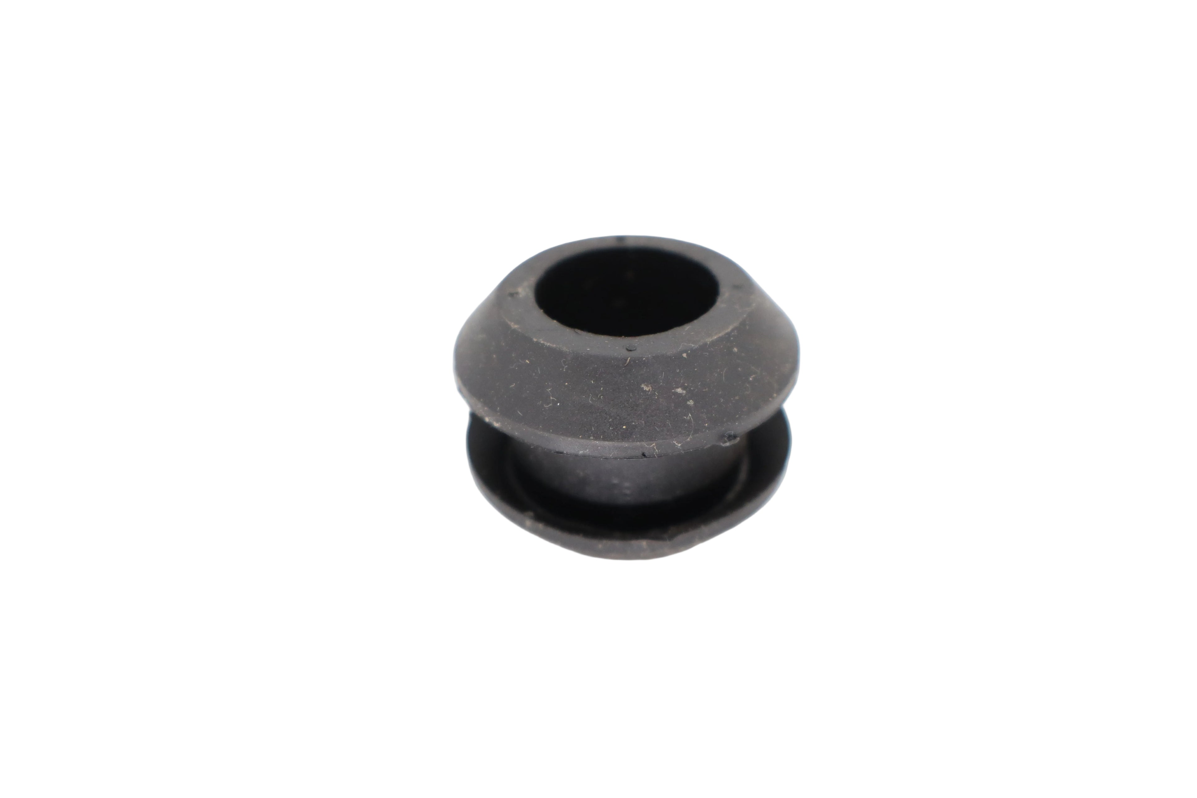 Grommet